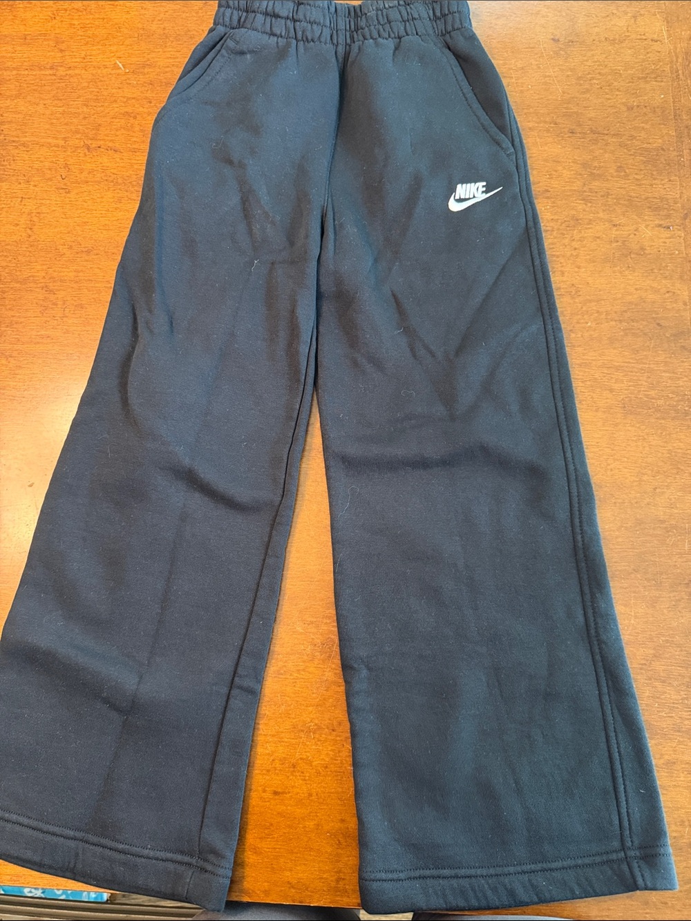 Nike Kids Black Fleece Sweatpants - Cozy wide leg Bottoms